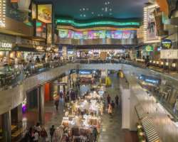 Gandaria Mainstreet is also an interesting place at the complex. The place has lounges, bistros, café as well as Dessert places for entertainment. It 